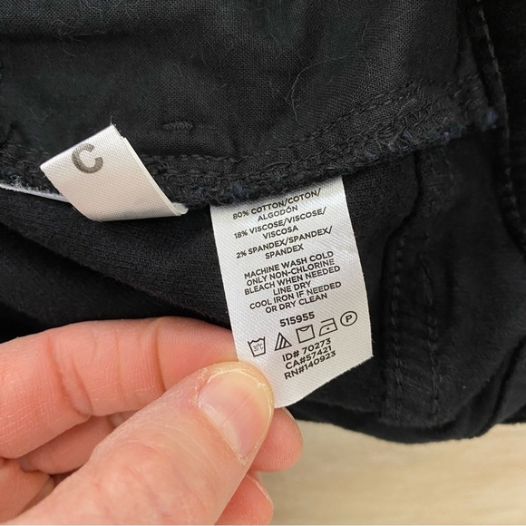 Loft Plus Size Black Velvet Modern Skinny Pants Comfortable Sz 22 - Picture 4 of 8